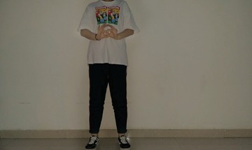 1076910