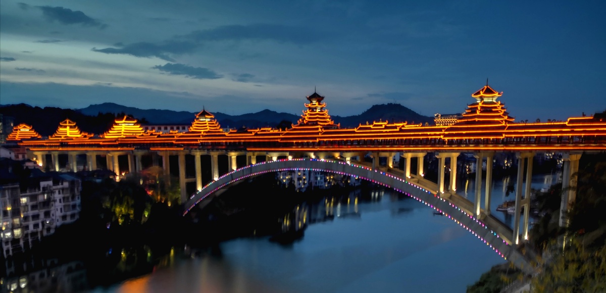 桂西小城三江侗族自治县美丽的风雨桥