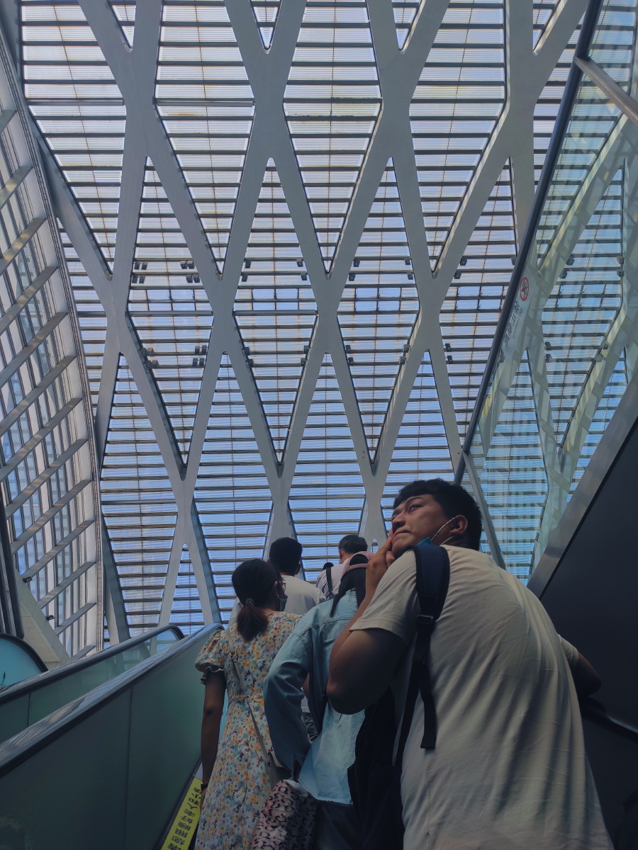 天津滨海高铁站 - meng猫神 - 图虫