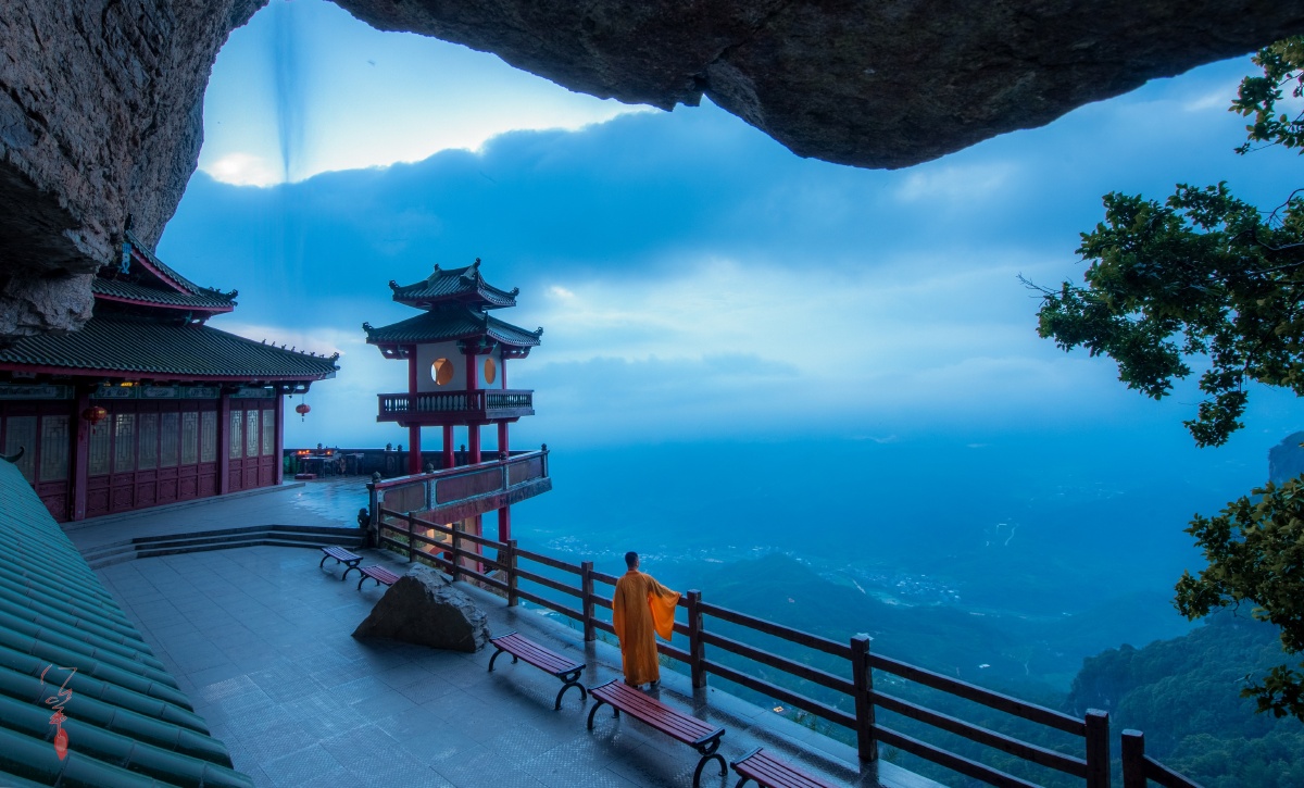 南朝四百八十寺 多少楼台烟雨中 - 曝力公羊 - 图虫