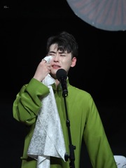 1451053