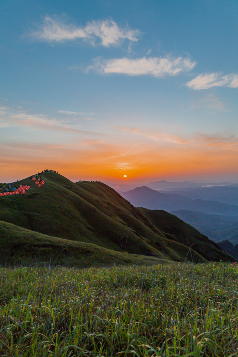 江西萍乡武功山户外徒步反穿龙山村沈子村沿途风景以及观音宕日出风光