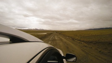 606495