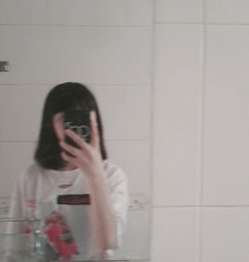 761875
