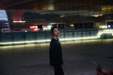 001