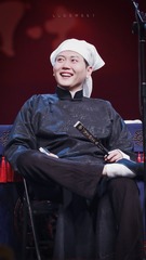 366407