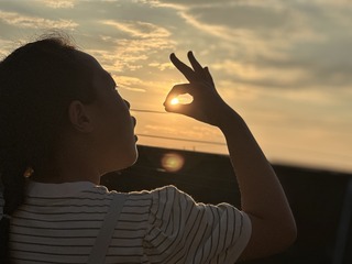 001