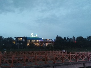 366011