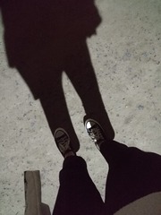 272189
