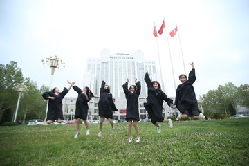184050