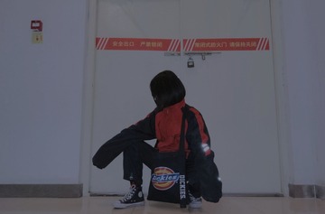 939542