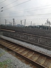 1653332