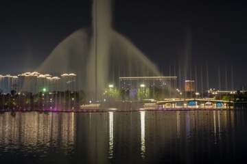121999