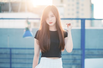 001
