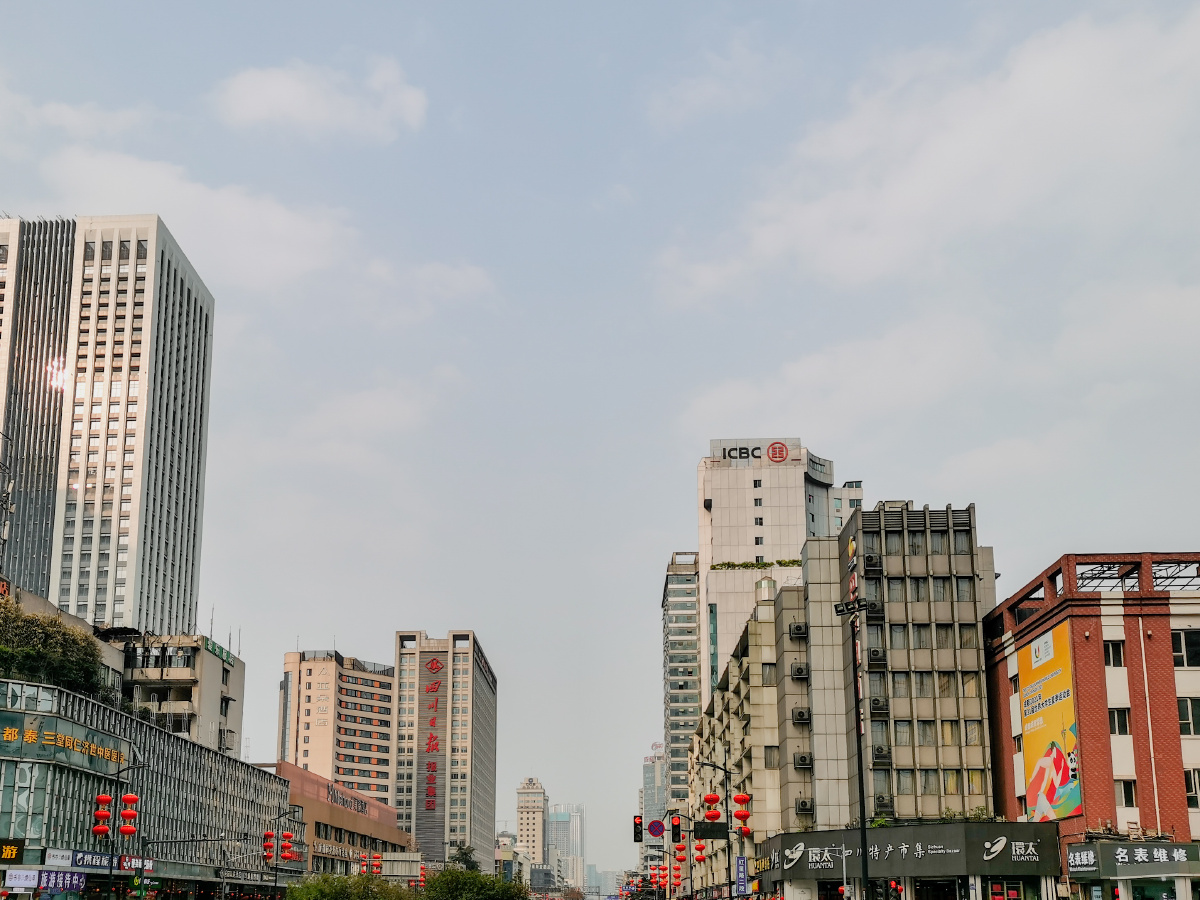 红星路二段的灯笼