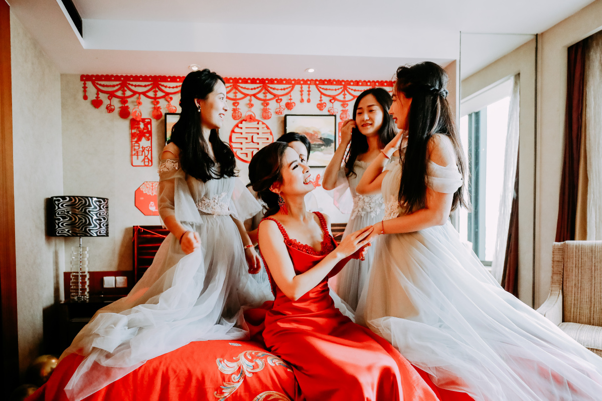 9.19中奥马哥孛罗大酒店婚礼堵门-新娘与伴郎伴娘