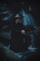001
