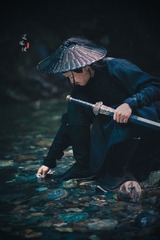 001