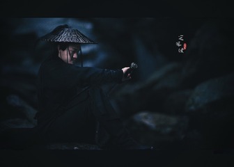 001