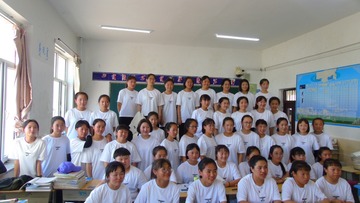 1759618