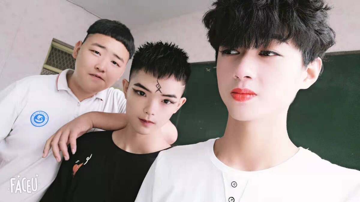 变形记都是演员吗