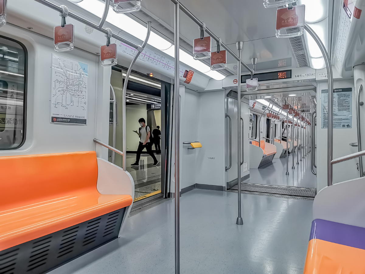 上海地铁13号线