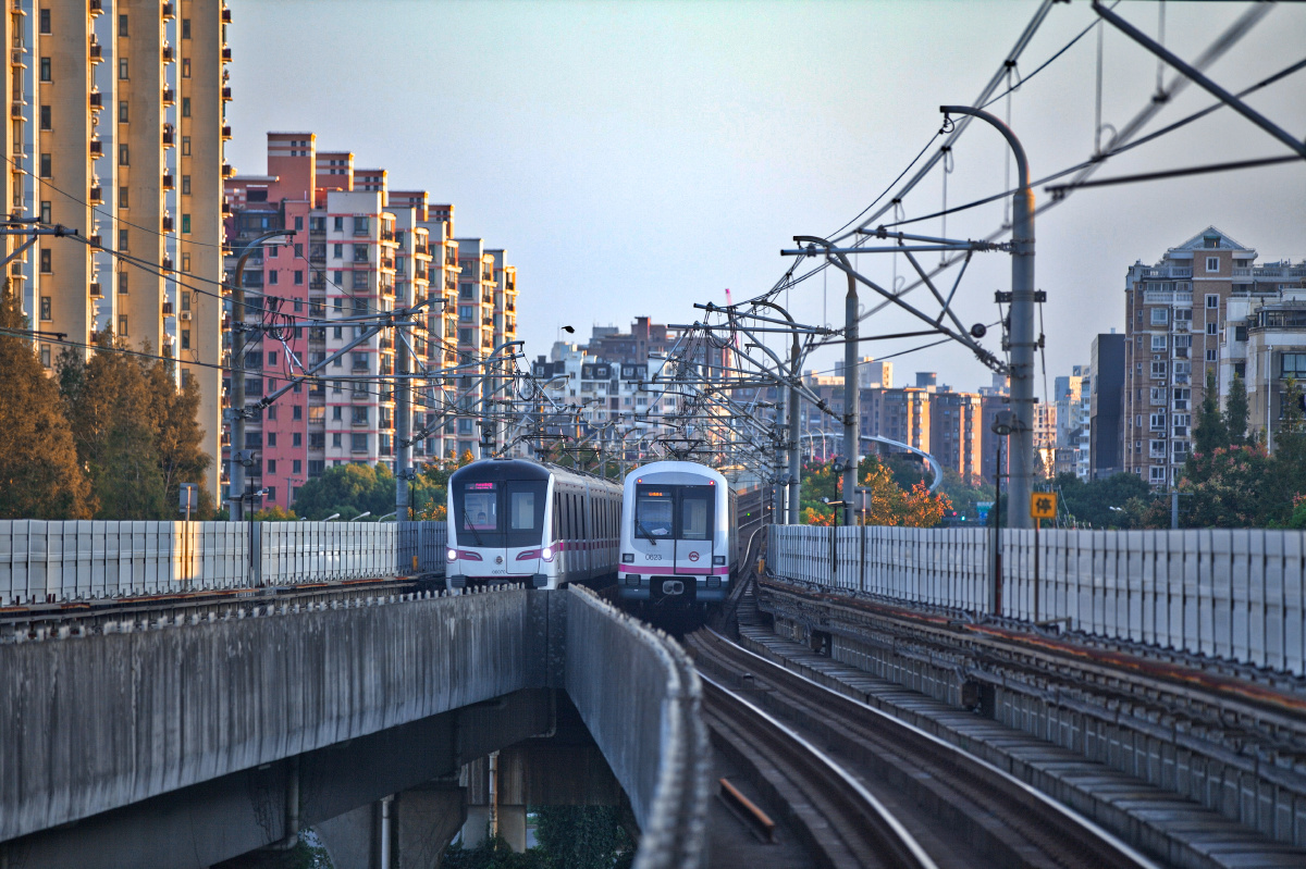 上海地铁6号线列车