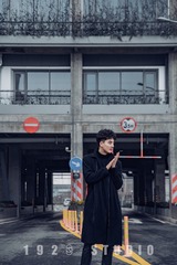 001