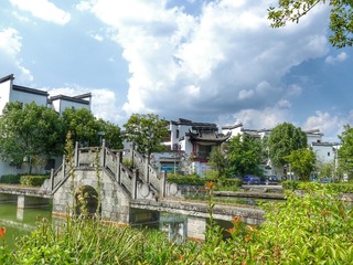 55F38883-CF36-4C33-8947-D46722C779A9/L0/001