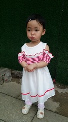1370811