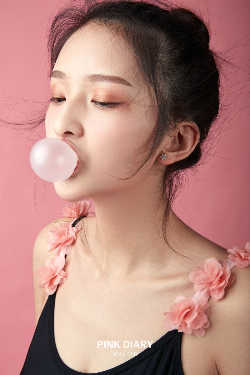 粉色日志 - 练昕晨