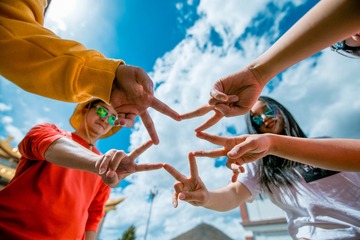 001