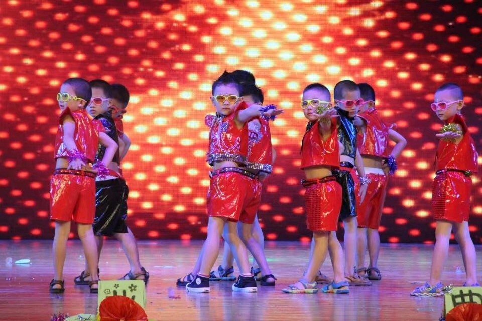 中央电视台幼儿六一节目舞蹈视频下载
