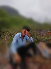 366189