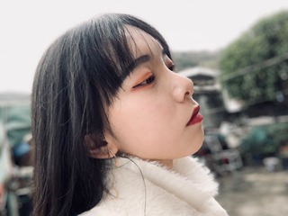 001