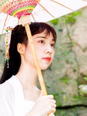 1308913
