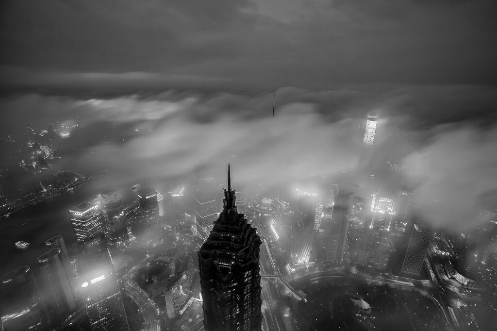 迷离夜色