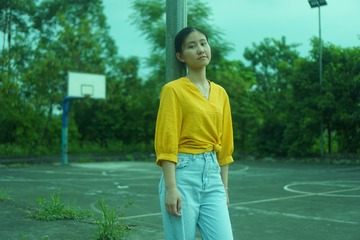 001