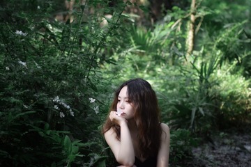 001