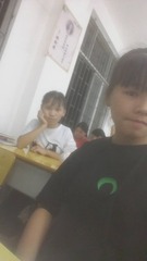 891222