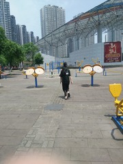 270415