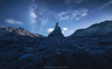 一柱擎天