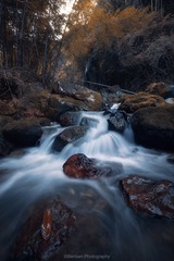 山间清泉