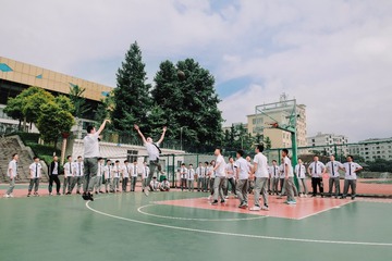 001