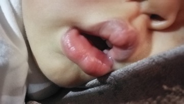 489872