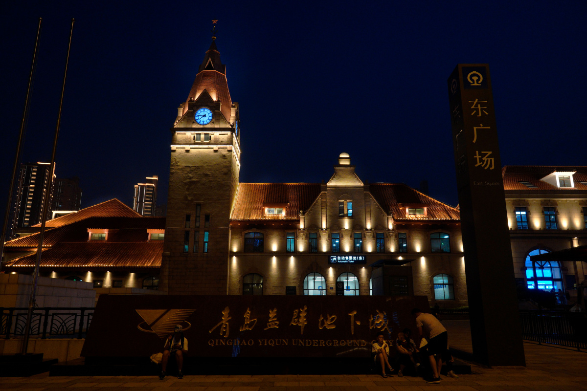 青岛火车站之夜
