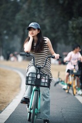 133686CC-6170-422B-AF1E-5F79A8F3D710/L0/001
