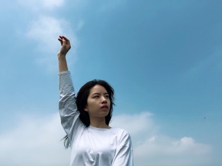 001