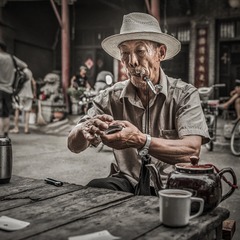 发牌了