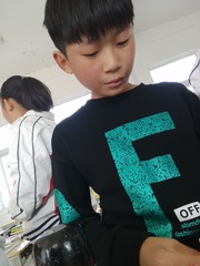 633